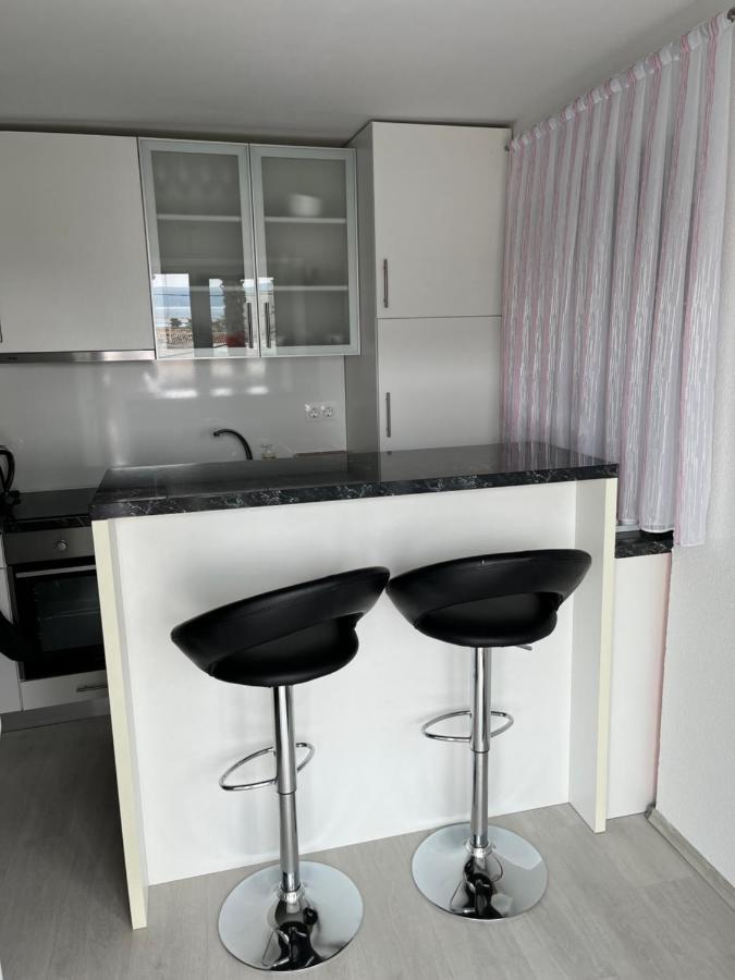 Apartmani Marina 茨里克韦尼察 外观 照片